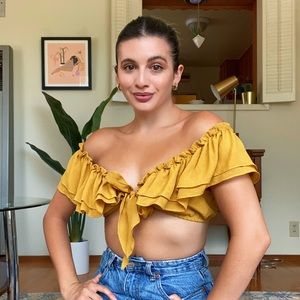 ❤️SOLD❤️ EMORY PARK OFF SHOULDER MUSTARD BLOUSE